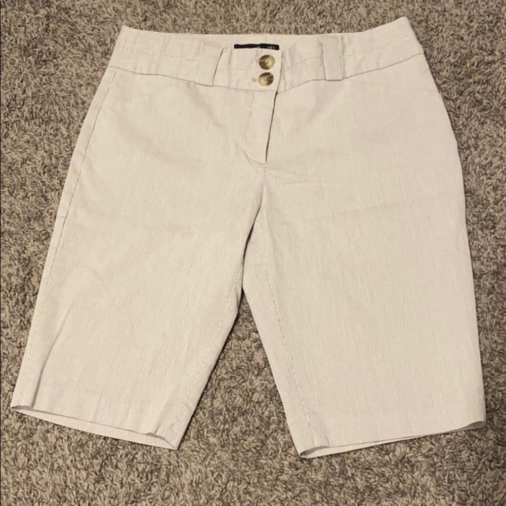 Willi Smith Super Thin Striped Bermuda Shorts Sz 8